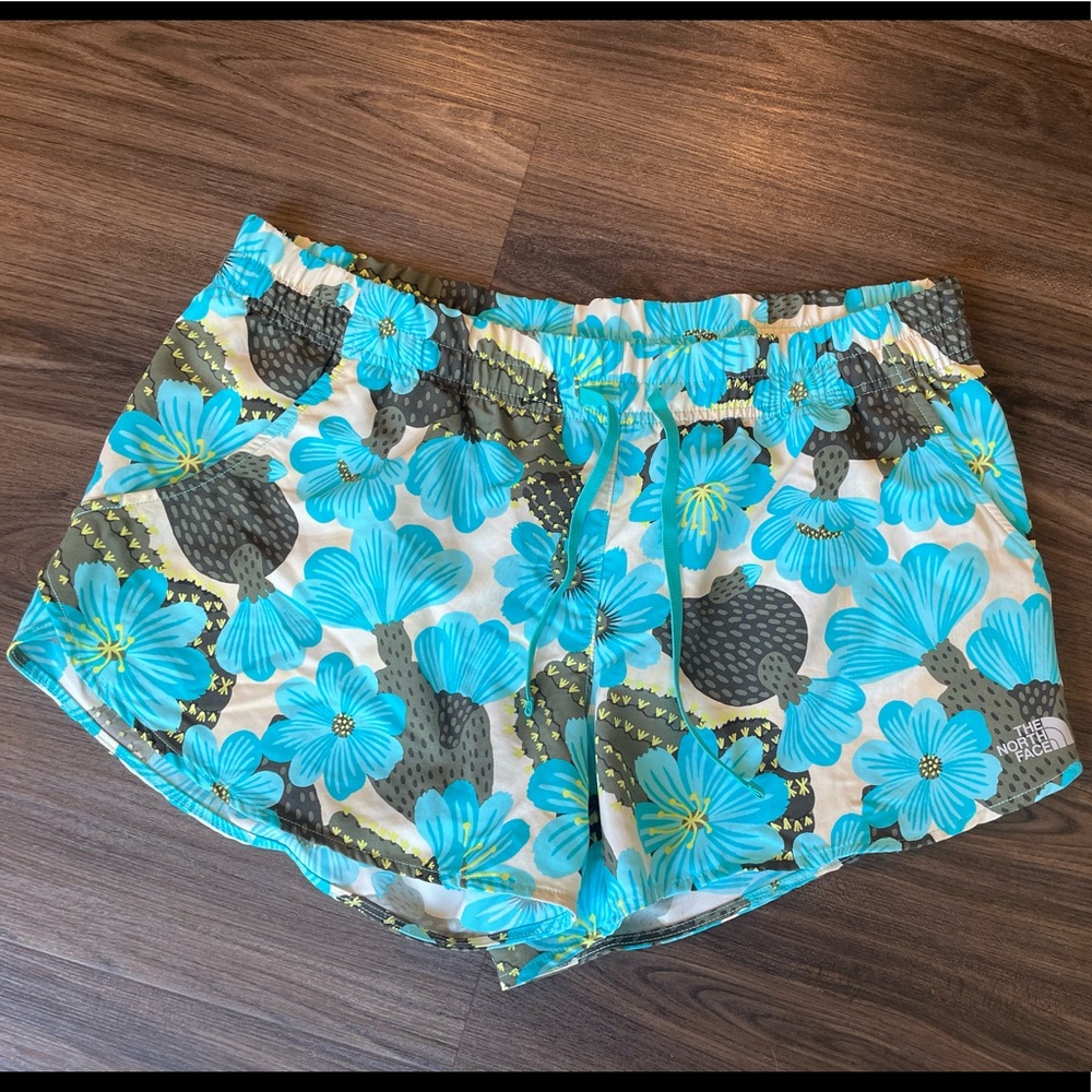 North Face Women’s Flashdry Shorts